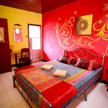 Diva Guesthouse Chiang Mai Exterior foto