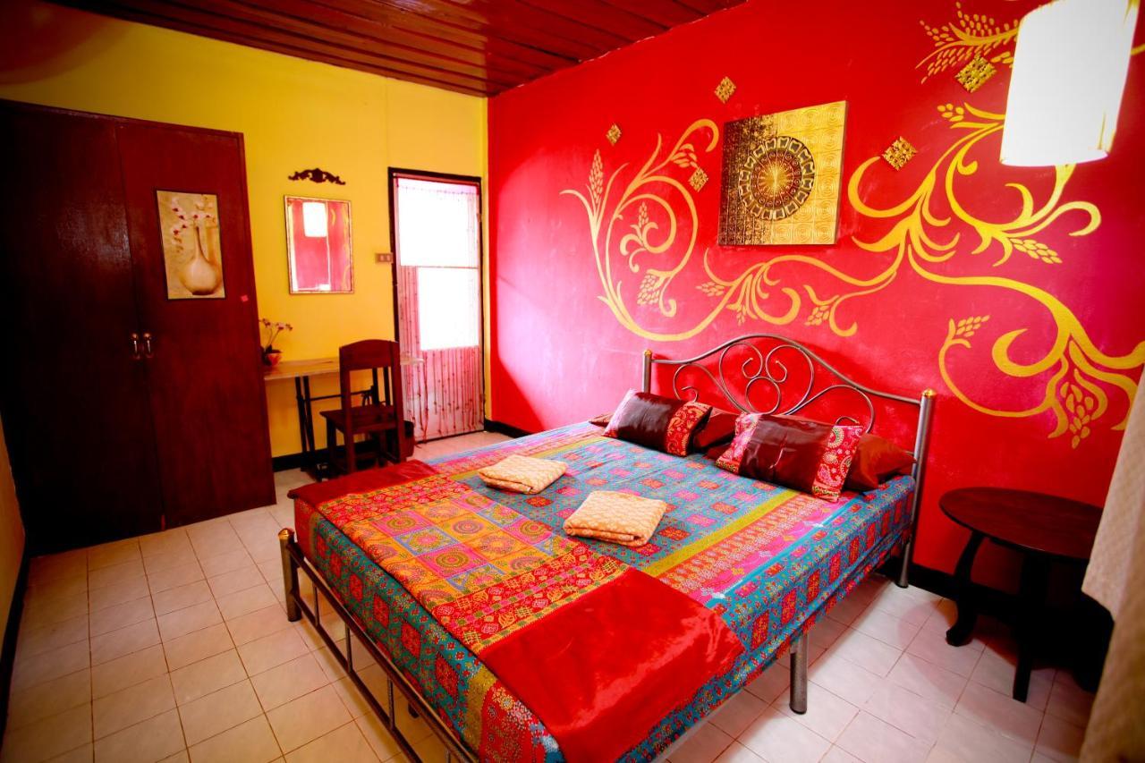Diva Guesthouse Chiang Mai Exterior foto